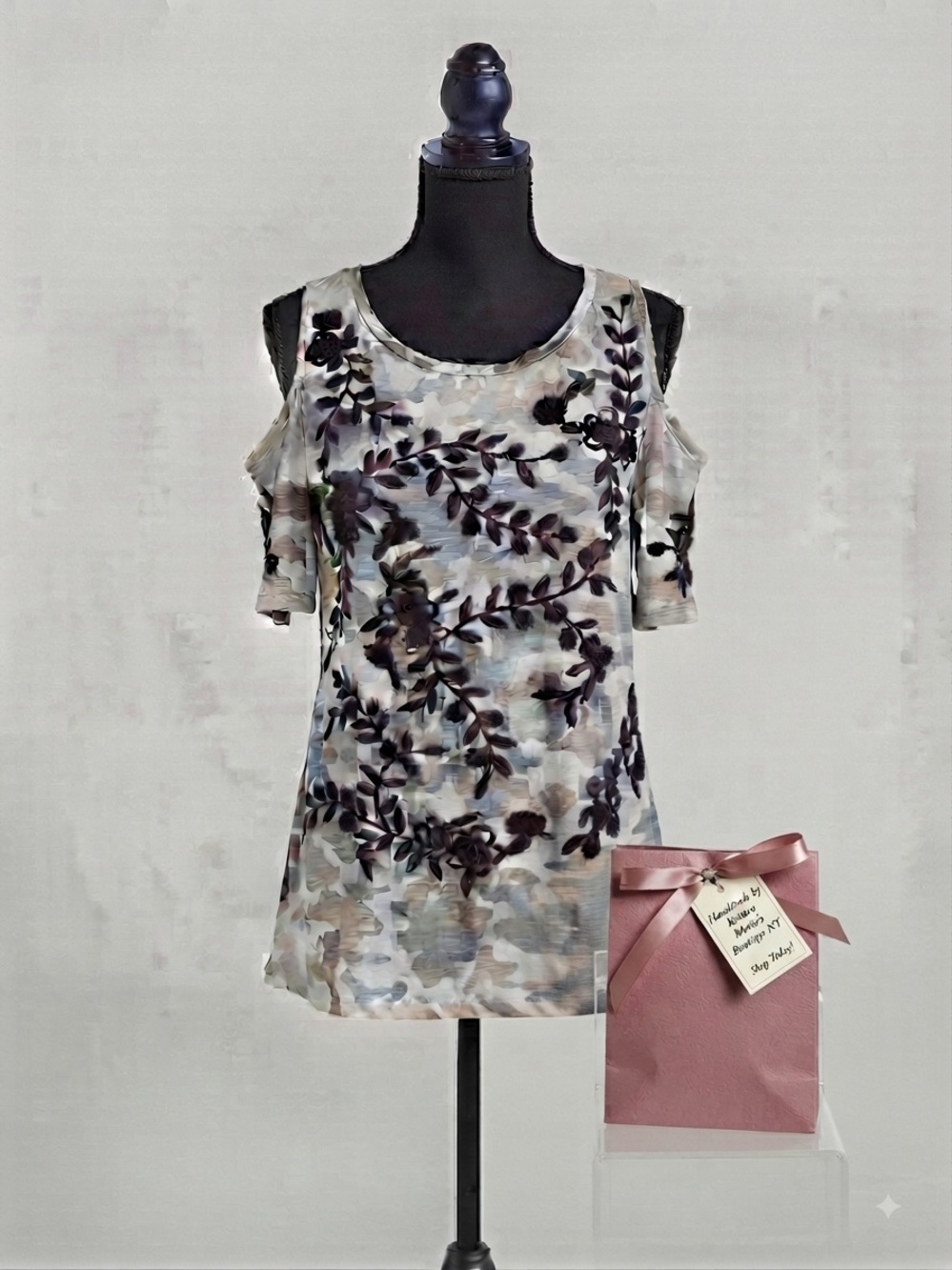 INC International Concepts Ivory Cold-Shoulder Tunic-PS & Beauty Gift Bag 🎁